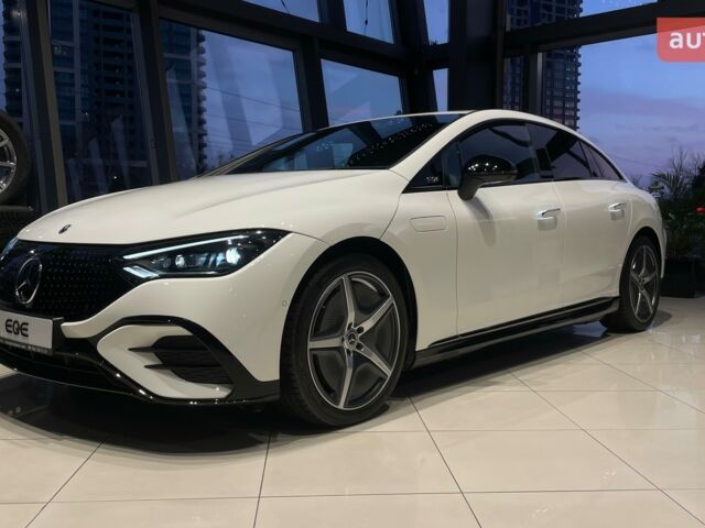 купити нове авто Мерседес EQE 2023 року від офіційного дилера Mercedes-Benz на Набережній Мерседес фото