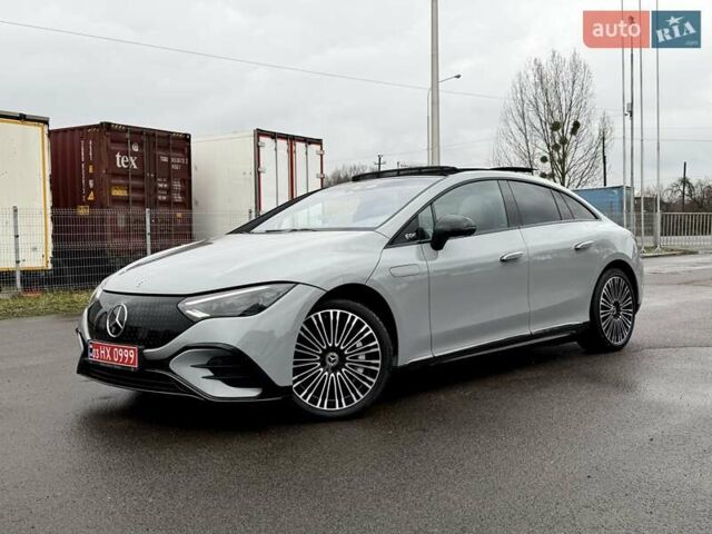 Серый Мерседес EQE, объемом двигателя 0 л и пробегом 46 тыс. км за 49999 $, фото 1 на Automoto.ua