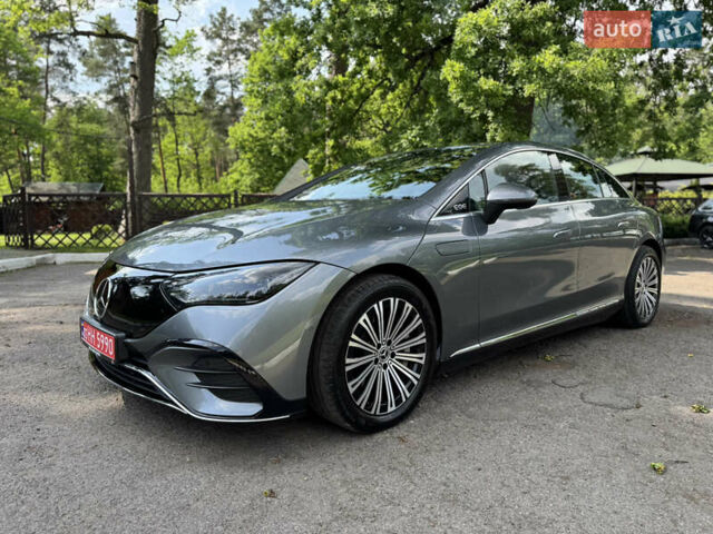 Серый Мерседес EQE, объемом двигателя 0 л и пробегом 15 тыс. км за 37300 $, фото 1 на Automoto.ua