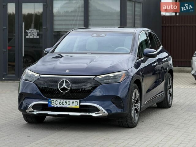 Синій Мерседес EQE, об'ємом двигуна 0 л та пробігом 42 тис. км за 45500 $, фото 1 на Automoto.ua