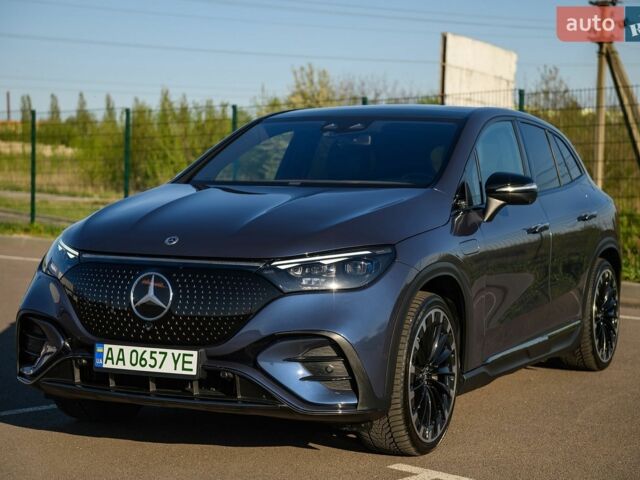 Синий Мерседес EQE, объемом двигателя 0 л и пробегом 35 тыс. км за 60500 $, фото 1 на Automoto.ua