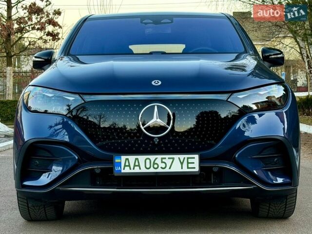 Синій Мерседес EQE, об'ємом двигуна 0 л та пробігом 35 тис. км за 63500 $, фото 1 на Automoto.ua