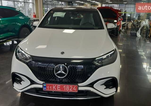 Белый Мерседес EQE SUV, объемом двигателя 0 л и пробегом 1 тыс. км за 65000 $, фото 1 на Automoto.ua