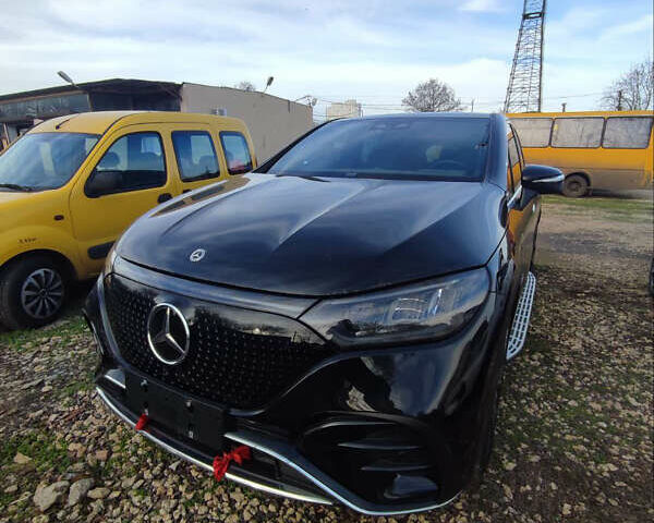Черный Мерседес EQE SUV, объемом двигателя 0 л и пробегом 4 тыс. км за 50999 $, фото 1 на Automoto.ua
