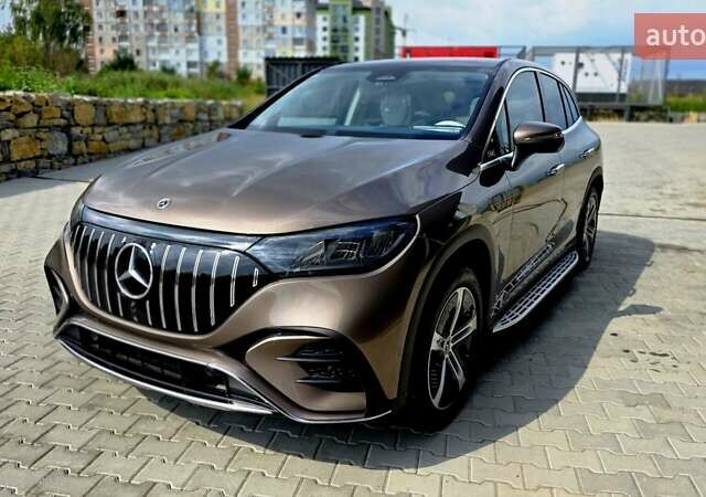 Коричневый Мерседес EQE SUV, объемом двигателя 0 л и пробегом 27 тыс. км за 48500 $, фото 1 на Automoto.ua