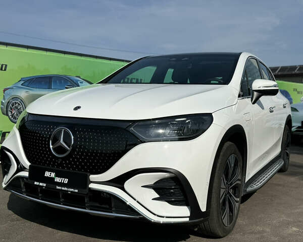 Мерседес EQE SUV, объемом двигателя 0 л и пробегом 5 тыс. км за 54500 $, фото 1 на Automoto.ua