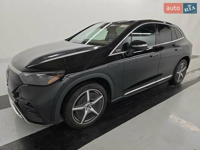 Серый Мерседес EQE SUV, объемом двигателя 0 л и пробегом 22 тыс. км за 56000 $, фото 1 на Automoto.ua