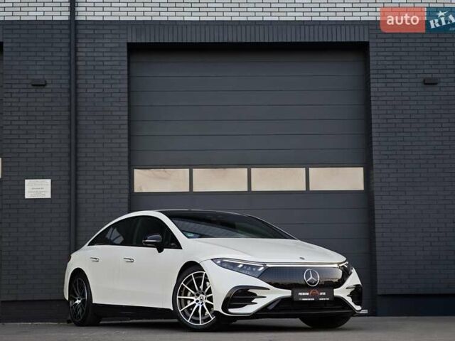Белый Мерседес EQS, объемом двигателя 0 л и пробегом 30 тыс. км за 103299 $, фото 1 на Automoto.ua