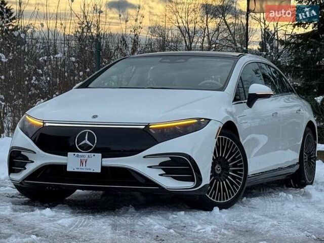 Белый Мерседес EQS, объемом двигателя 0 л и пробегом 25 тыс. км за 45500 $, фото 1 на Automoto.ua