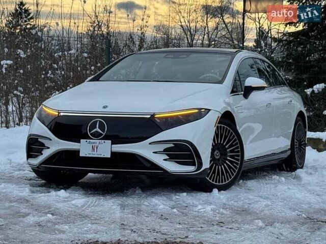 Белый Мерседес EQS, объемом двигателя 0 л и пробегом 25 тыс. км за 47500 $, фото 1 на Automoto.ua