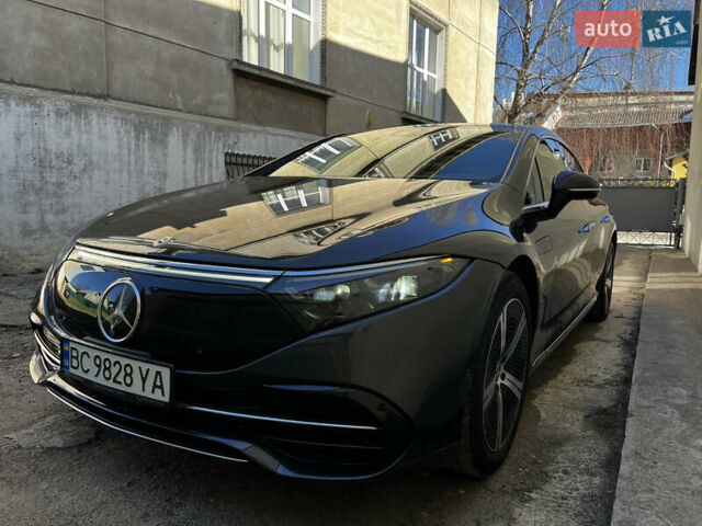 Черный Мерседес EQS, объемом двигателя 0 л и пробегом 28 тыс. км за 51999 $, фото 1 на Automoto.ua