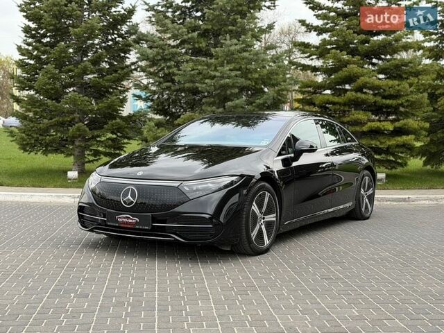 Черный Мерседес EQS, объемом двигателя 0 л и пробегом 45 тыс. км за 47000 $, фото 1 на Automoto.ua
