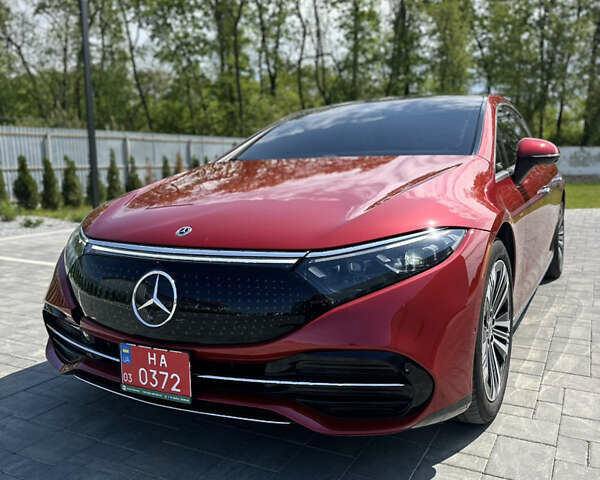 Червоний Мерседес EQS, об'ємом двигуна 0 л та пробігом 19 тис. км за 49500 $, фото 1 на Automoto.ua