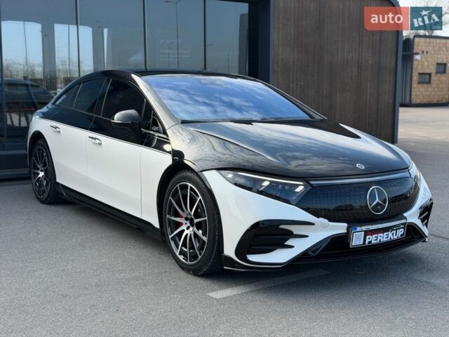 Мерседес EQS, объемом двигателя 0 л и пробегом 35 тыс. км за 60999 $, фото 1 на Automoto.ua