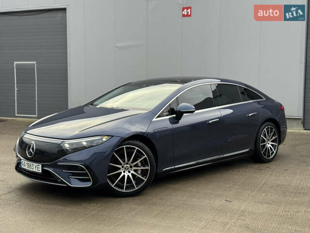 Синий Мерседес EQS, объемом двигателя 0 л и пробегом 49 тыс. км за 67000 $, фото 1 на Automoto.ua