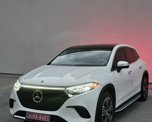 Белый Мерседес EQS SUV, объемом двигателя 0 л и пробегом 13 тыс. км за 59900 $, фото 1 на Automoto.ua