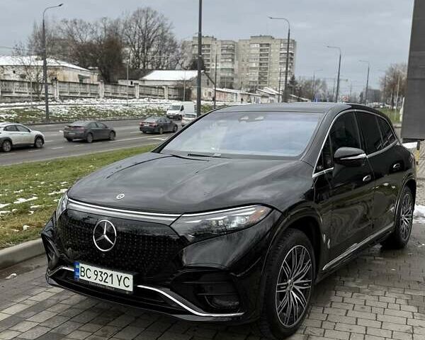 Черный Мерседес EQS SUV, объемом двигателя 0 л и пробегом 30 тыс. км за 68000 $, фото 1 на Automoto.ua