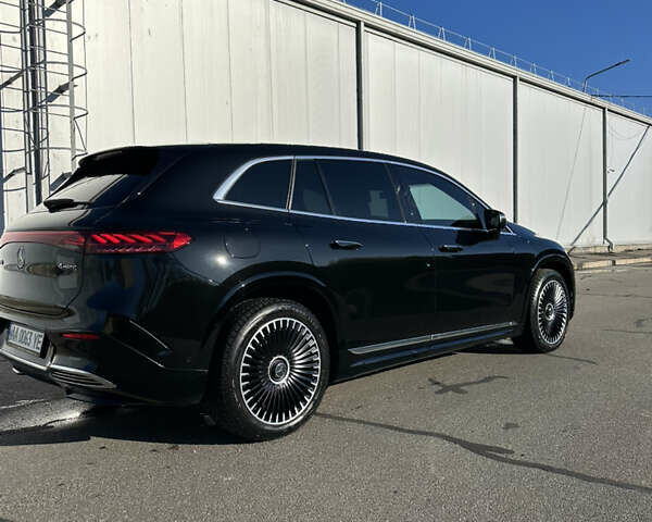 Черный Мерседес EQS SUV, объемом двигателя 0 л и пробегом 33 тыс. км за 95000 $, фото 1 на Automoto.ua
