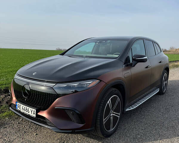 Чорний Мерседес EQS SUV, об'ємом двигуна 0 л та пробігом 19 тис. км за 88000 $, фото 1 на Automoto.ua