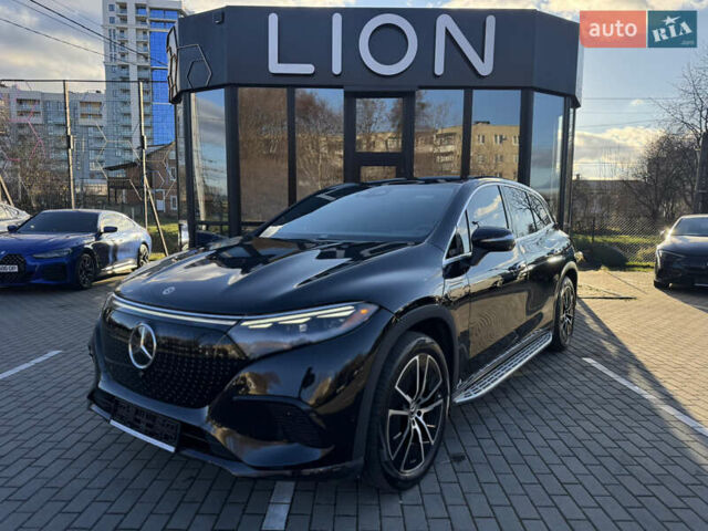 Чорний Мерседес EQS SUV, об'ємом двигуна 0 л та пробігом 69 тис. км за 54499 $, фото 1 на Automoto.ua