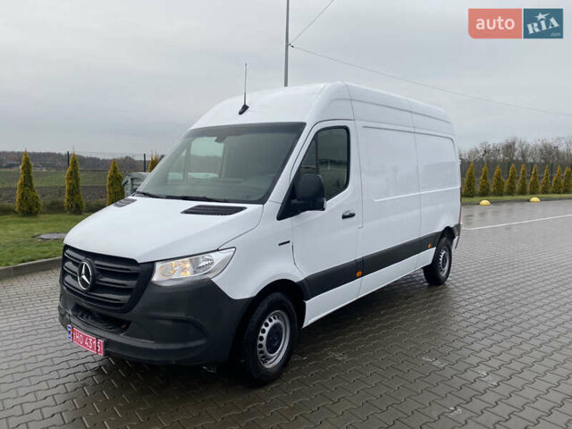 Белый Мерседес eSprinter, объемом двигателя 0 л и пробегом 26 тыс. км за 18300 $, фото 1 на Automoto.ua