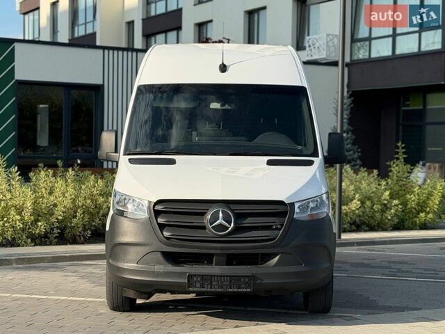 Белый Мерседес eSprinter, объемом двигателя 0 л и пробегом 44 тыс. км за 22500 $, фото 1 на Automoto.ua