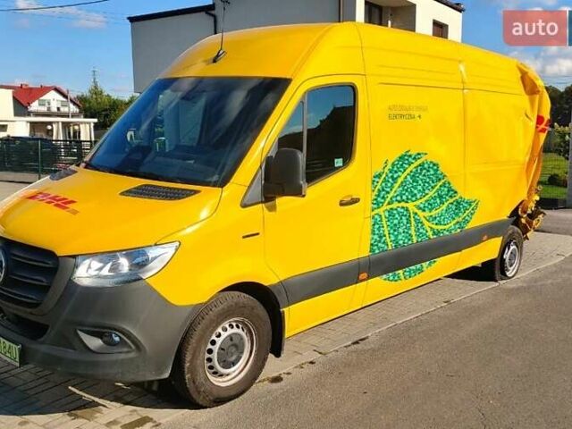 Желтый Мерседес eSprinter, объемом двигателя 0 л и пробегом 14 тыс. км за 15500 $, фото 1 на Automoto.ua
