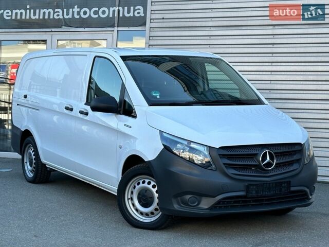 Білий Мерседес eVito, об'ємом двигуна 0 л та пробігом 14 тис. км за 21000 $, фото 1 на Automoto.ua