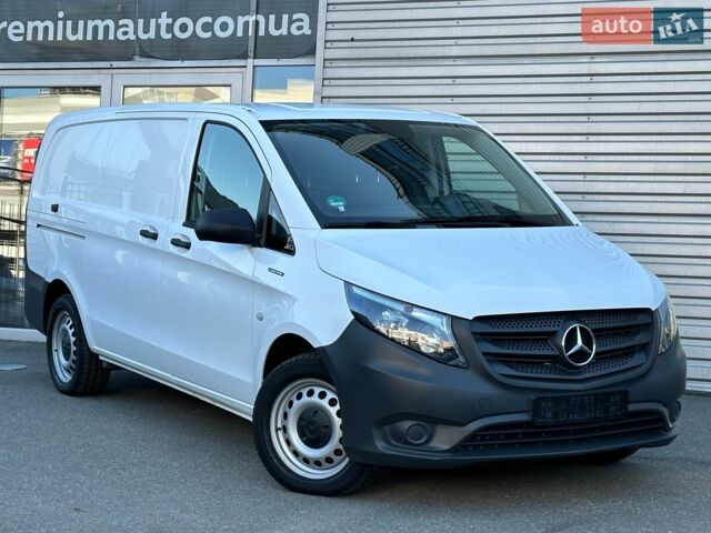 Білий Мерседес eVito, об'ємом двигуна 0 л та пробігом 14 тис. км за 21000 $, фото 1 на Automoto.ua