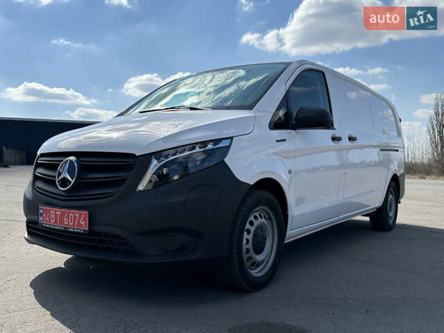 Белый Мерседес eVito, объемом двигателя 0 л и пробегом 3 тыс. км за 26550 $, фото 1 на Automoto.ua