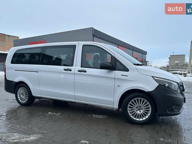 Белый Мерседес eVito, объемом двигателя 0 л и пробегом 67 тыс. км за 29550 $, фото 1 на Automoto.ua
