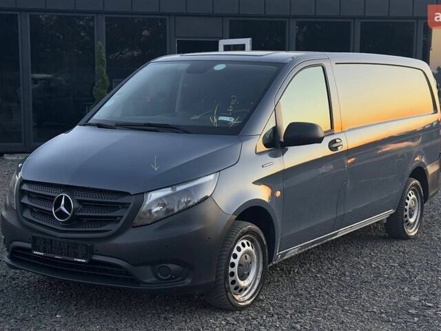 Сірий Мерседес eVito, об'ємом двигуна 0 л та пробігом 51 тис. км за 15800 $, фото 1 на Automoto.ua