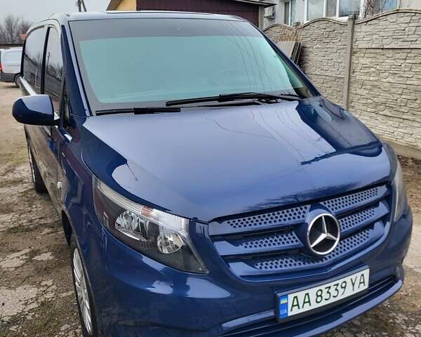Синий Мерседес eVito, объемом двигателя 0 л и пробегом 47 тыс. км за 15600 $, фото 1 на Automoto.ua