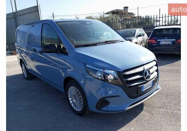 Синий Мерседес eVito, объемом двигателя 0 л и пробегом 1 тыс. км за 29900 $, фото 1 на Automoto.ua