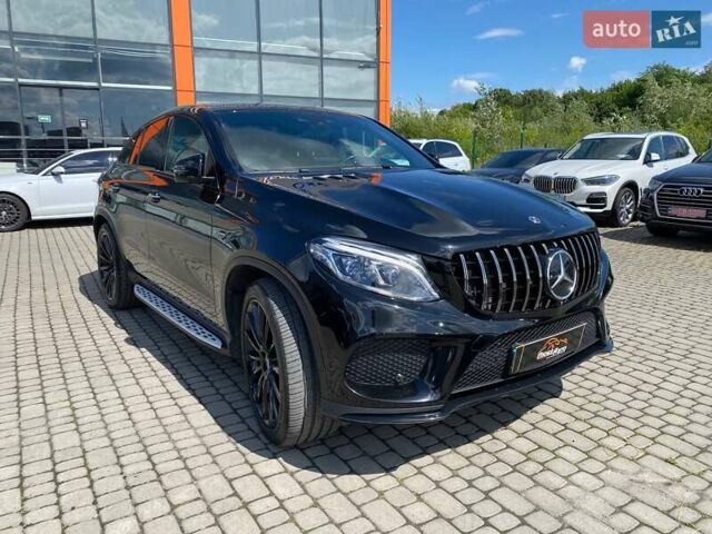 Черный Мерседес GLC-Class Coupe, объемом двигателя 3 л и пробегом 61 тыс. км за 55800 $, фото 1 на Automoto.ua