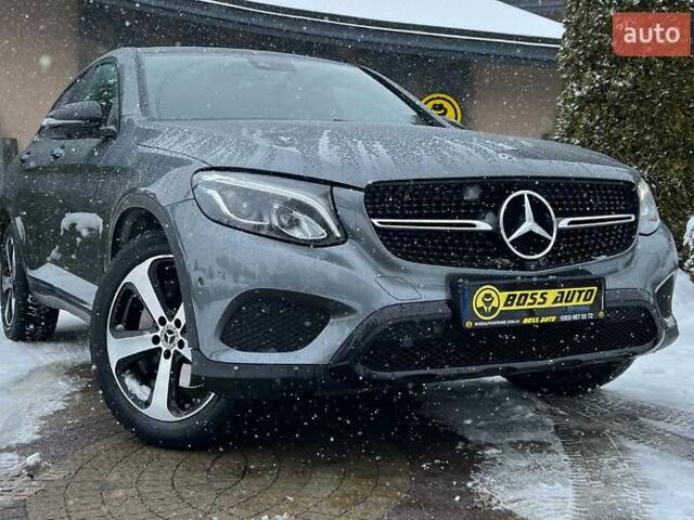 Серый Мерседес GLC-Class Coupe, объемом двигателя 2.14 л и пробегом 118 тыс. км за 42800 $, фото 1 на Automoto.ua