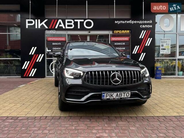 Серый Мерседес GLC-Class Coupe, объемом двигателя 3 л и пробегом 9 тыс. км за 68400 $, фото 1 на Automoto.ua