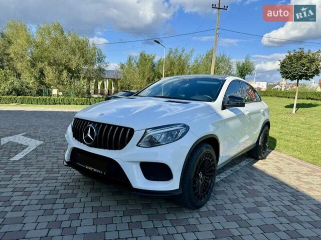 Білий Мерседес GLE-Class Coupe, об'ємом двигуна 2.99 л та пробігом 182 тис. км за 43500 $, фото 1 на Automoto.ua