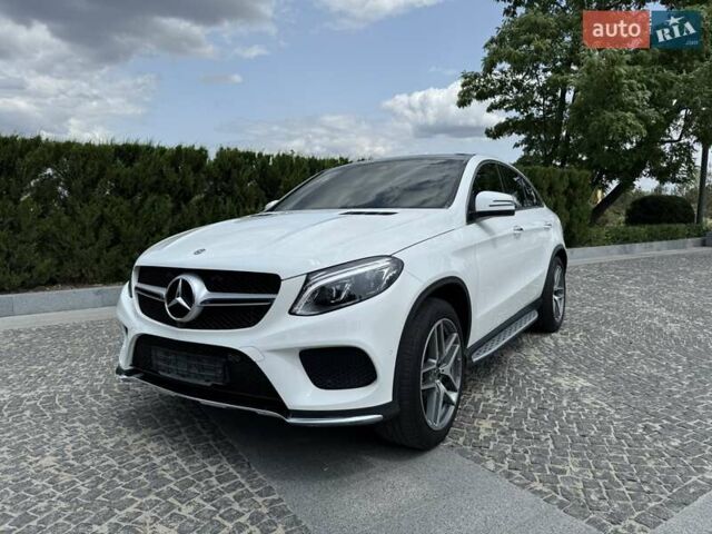 Білий Мерседес GLE-Class Coupe, об'ємом двигуна 2.99 л та пробігом 94 тис. км за 43500 $, фото 1 на Automoto.ua