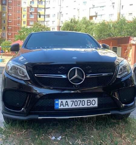 Черный Мерседес GLE-Class Coupe, объемом двигателя 3 л и пробегом 74 тыс. км за 46500 $, фото 1 на Automoto.ua