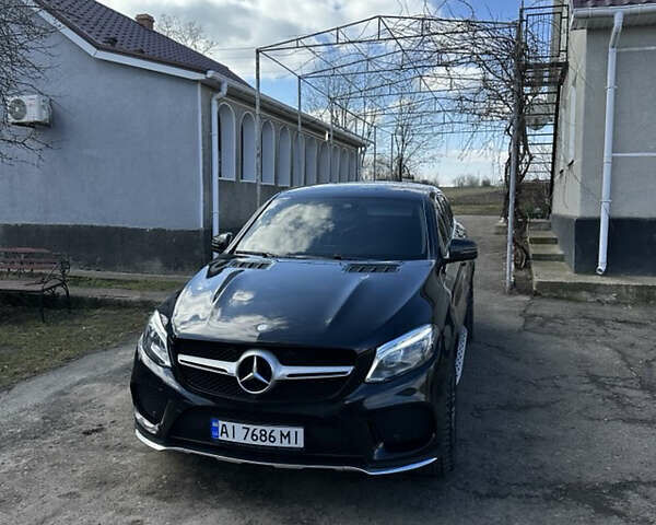 Черный Мерседес GLE-Class Coupe, объемом двигателя 3 л и пробегом 209 тыс. км за 46000 $, фото 1 на Automoto.ua