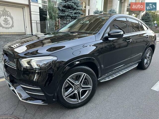 Черный Мерседес GLE-Class Coupe, объемом двигателя 3 л и пробегом 49 тыс. км за 82500 $, фото 1 на Automoto.ua