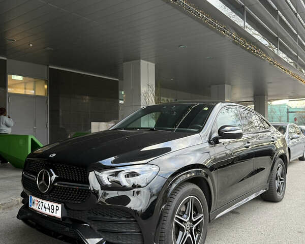 Черный Мерседес GLE-Class Coupe, объемом двигателя 1.95 л и пробегом 27 тыс. км за 109394 $, фото 1 на Automoto.ua