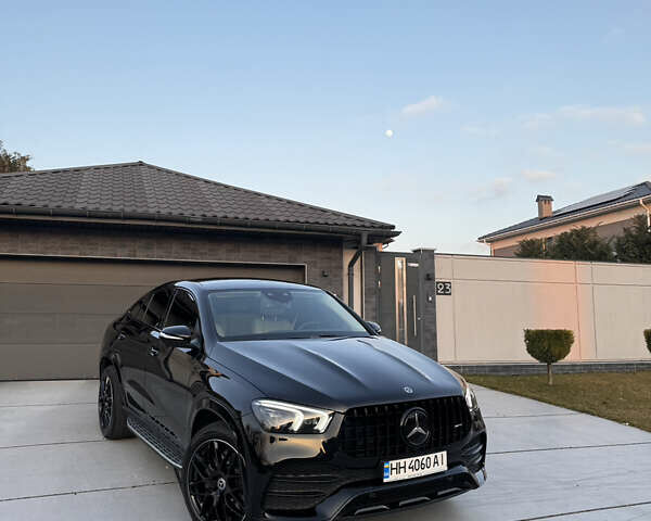 Черный Мерседес GLE-Class Coupe, объемом двигателя 1.95 л и пробегом 38 тыс. км за 85900 $, фото 1 на Automoto.ua