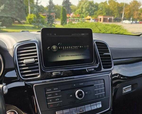Серый Мерседес GLE-Class Coupe, объемом двигателя 2.99 л и пробегом 198 тыс. км за 45500 $, фото 1 на Automoto.ua