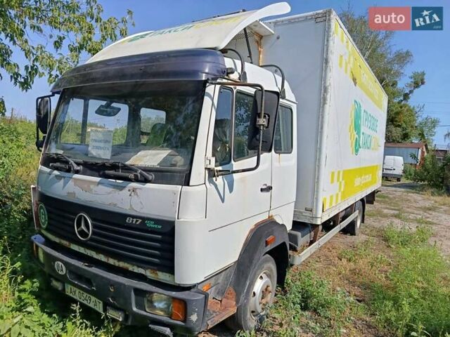 Білий Мерседес LK-Series, об'ємом двигуна 4.25 л та пробігом 768 тис. км за 5700 $, фото 1 на Automoto.ua