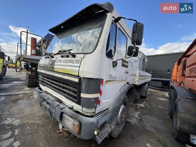 Мерседес LK-Series, объемом двигателя 0 л и пробегом 800 тыс. км за 8950 $, фото 1 на Automoto.ua