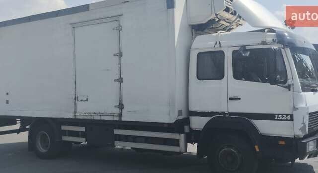 Мерседес LK-Series 1993 в Днепре (Днепропетровске) на Automoto.ua Мерседес LK-Series, объемом двигателя 6 л и пробегом 1000 тыс. км за 10000 $, фото 1 на Automoto.ua