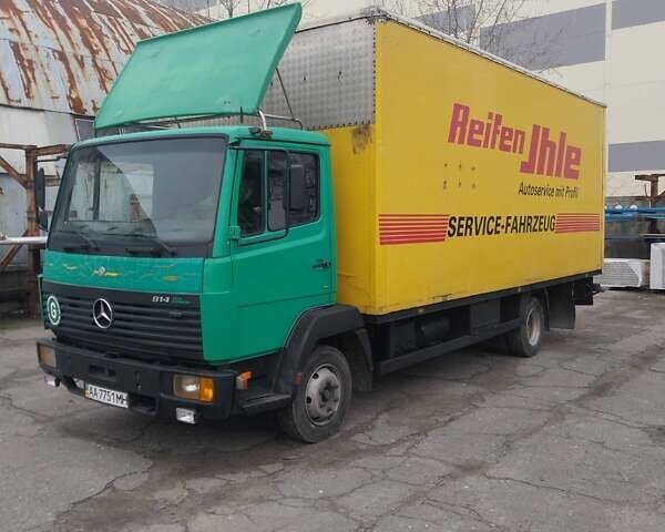 Зеленый Мерседес LK-Series, объемом двигателя 0 л и пробегом 802 тыс. км за 9000 $, фото 1 на Automoto.ua