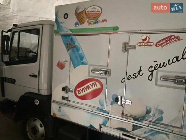 Білий Мерседес LN-Series, об'ємом двигуна 0 л та пробігом 440 тис. км за 10500 $, фото 1 на Automoto.ua